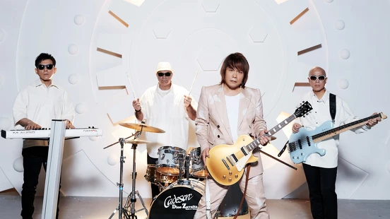 伍佰&China Blue時隔4年推出新專輯《純白的起點》MV巨大齒輪流動唱人生
