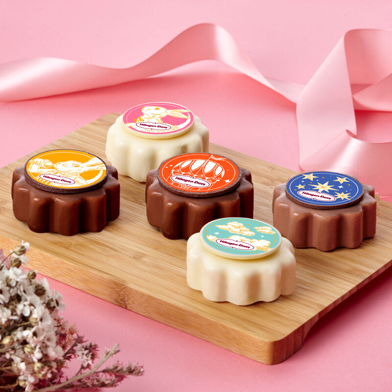 Häagen-Dazs玲瓏心意系列中秋禮盒,NT$1,080 /盒 (每盒5入)