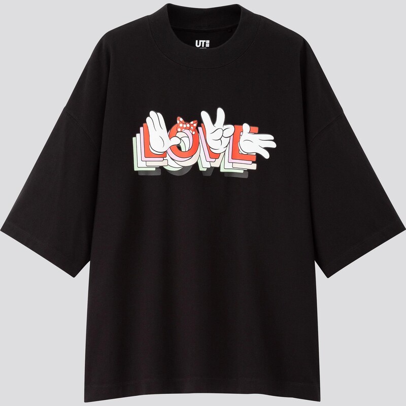短袖UT(NT$590)。