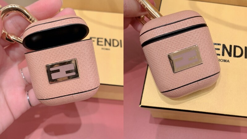 FENDI - フェンディ FENDI AirPodsカバー イヤフォンケース 赤