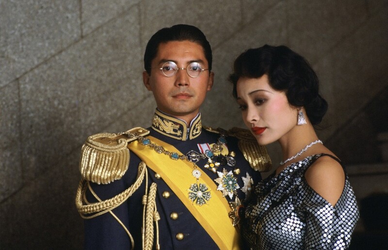 受封「亞洲第一美男」!《末代皇帝》尊龍除了擁有絕世美顏,從孤兒到國際巨星...真實人生就像電影
