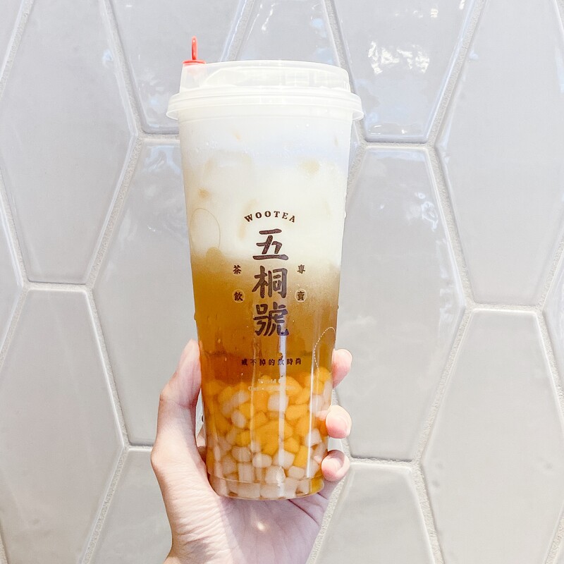 五桐號推薦飲料-清香烏龍奶霜+小芋圓