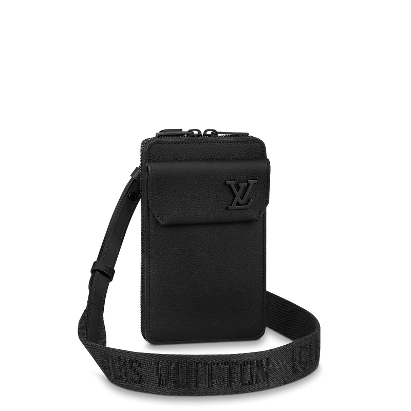 LV Aerogram 手機隨身包,售價NT$56,000