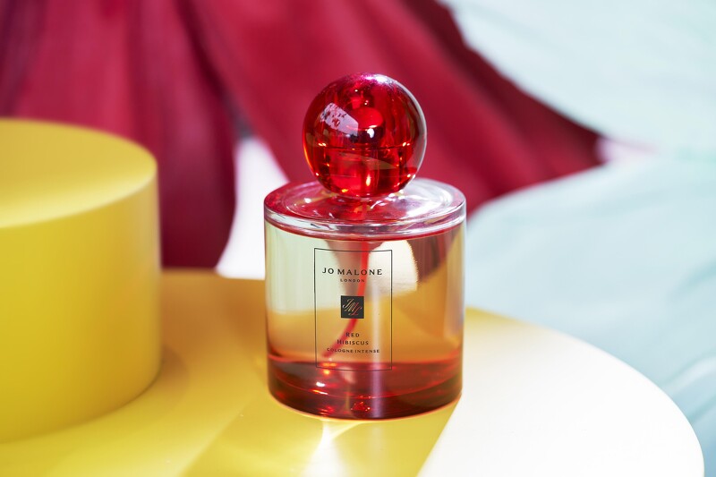 Jo Malone London朱槿花芳醇香水,30ml,NT3,450,100ml,NT6,900。