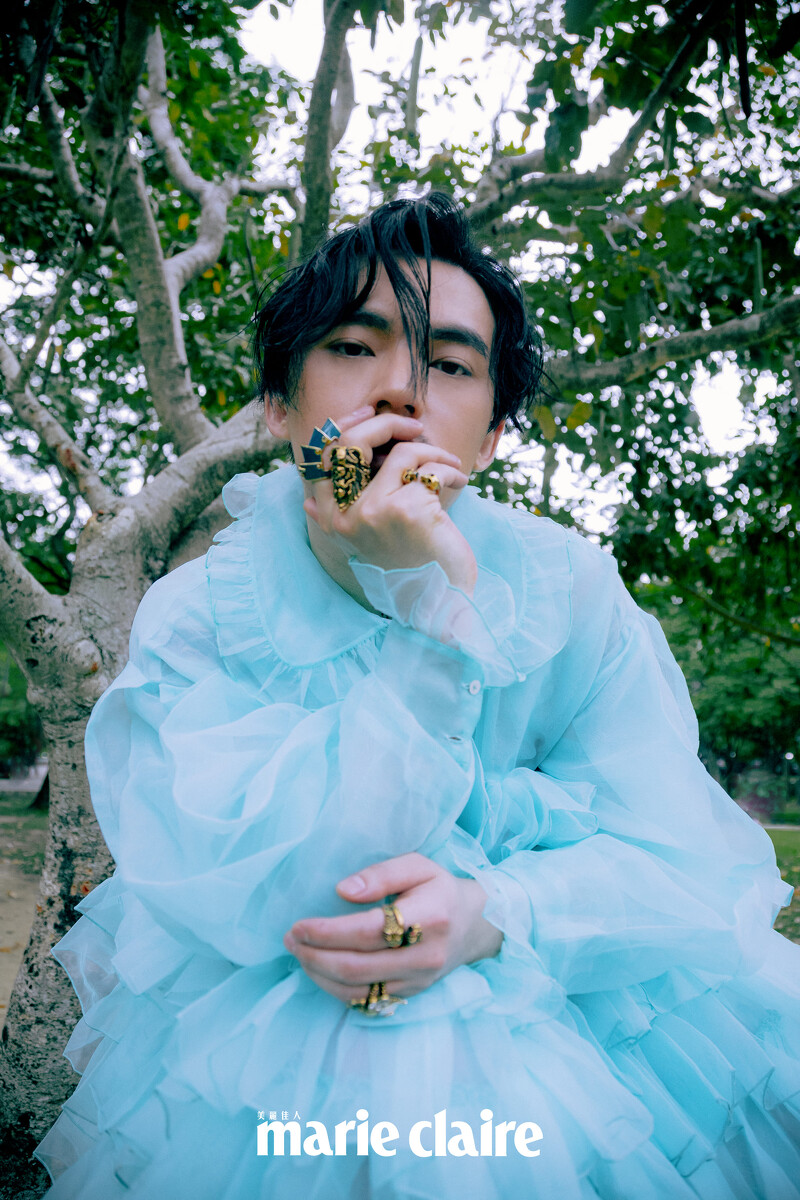 藍綠色千層紗禮服,SABRINA HSIEH。