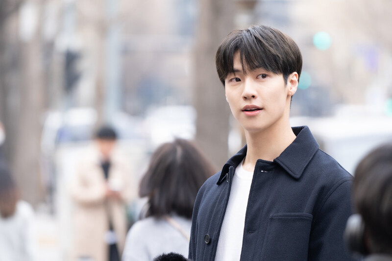《無法抗拒的他》「咖啡胸肌男」N.Flying 李承協 再次出場!