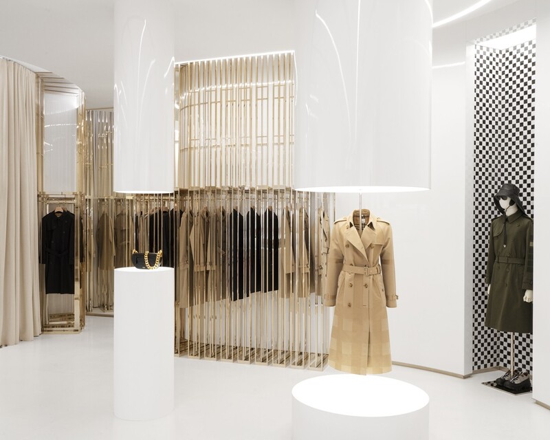 Burberry倫敦斯隆街一號旗艦店