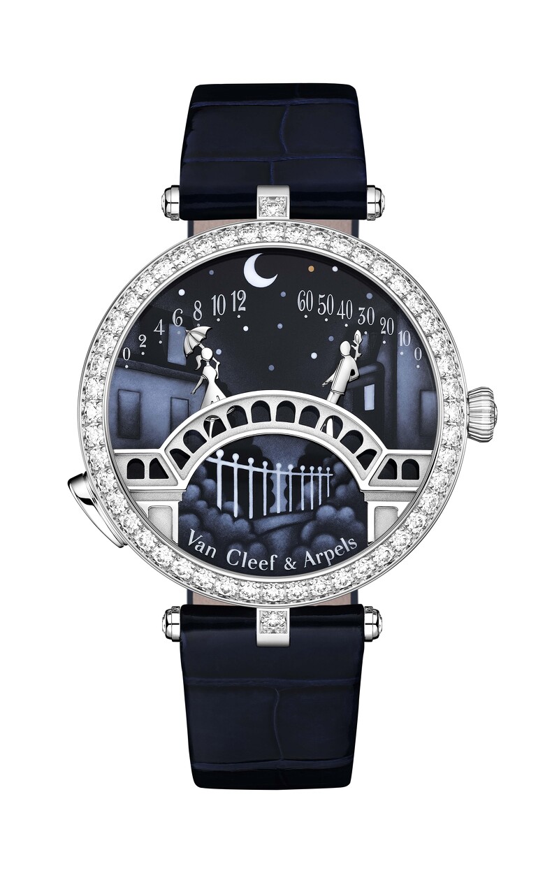 Lady Arpels Pont des Amoureux 腕錶 - 38毫米白K金錶殼,配搭白K金鑲鑽錶圈及單鑲一顆美鑽的錶冠 - 錶盤:墨彩琺瑯,綴以白K金鏤雕 - 可替換的海軍藍色亮面短吻鱷魚皮錶帶,及可替換的白K金鑲鑽針扣 - 自動上鍊機械機芯,搭載專為Van Cleef & Arpels 梵克雅寶獨家研發的逆跳及按需動畫模組,配備36小時動力儲存 - 獨立編號版本 建議售價約新台幣$3,830,000元