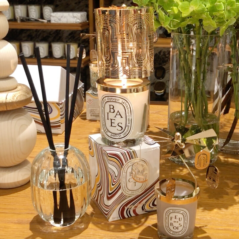 diptyque 2021聖誕系列室內擴香擺件、燭光萬花筒、70g蠟燭旋轉燭罩。