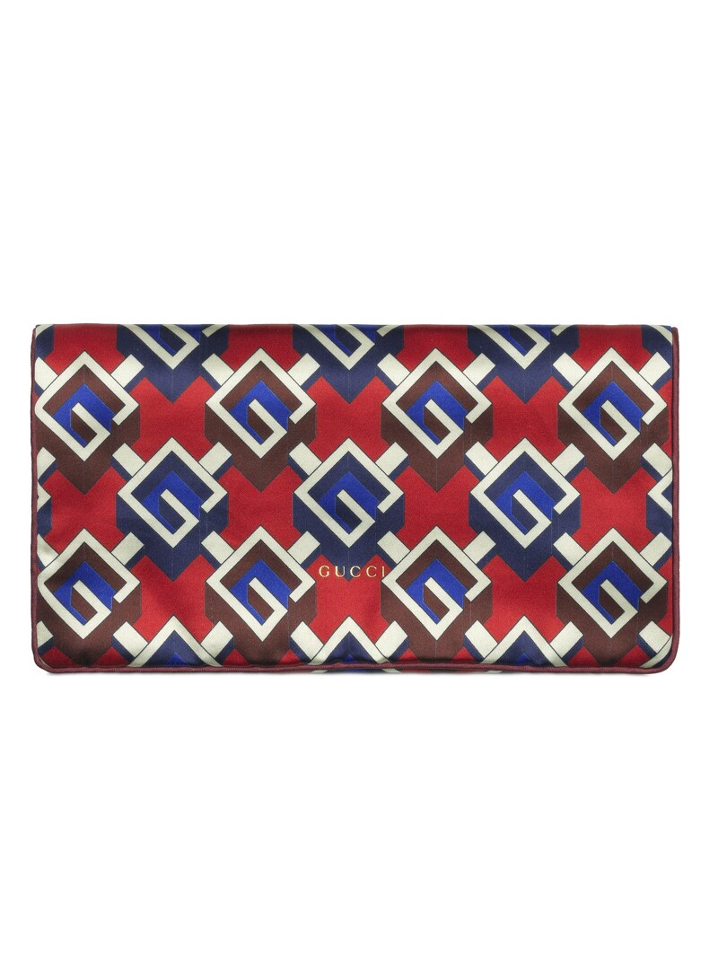 Gucci 圖案絲質眼罩,NT14,400。