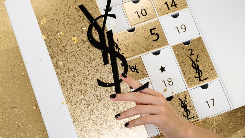YSL 2021流金聖誕聖誕倒數日曆情境圖。