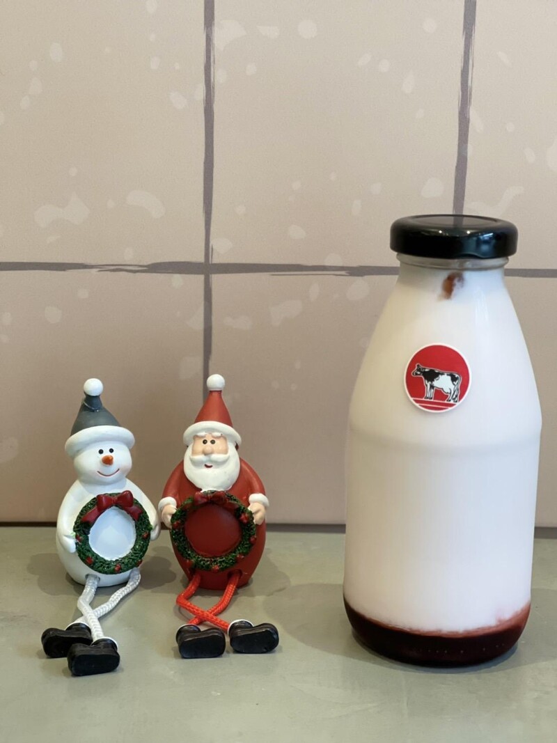 牛乳石鹼X咖啡浴 聯名限定商品-草莓牛奶