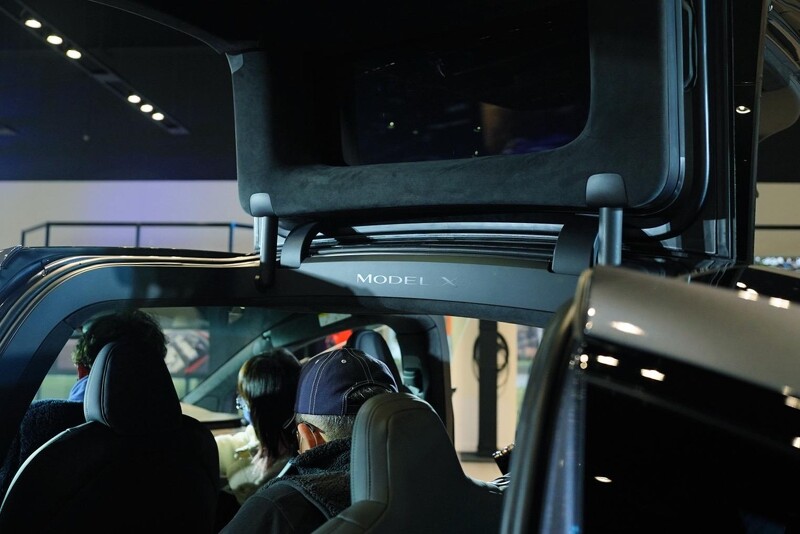 今日於 Tesla 台北內湖營運總部展示中心媒體預賞會現場。
