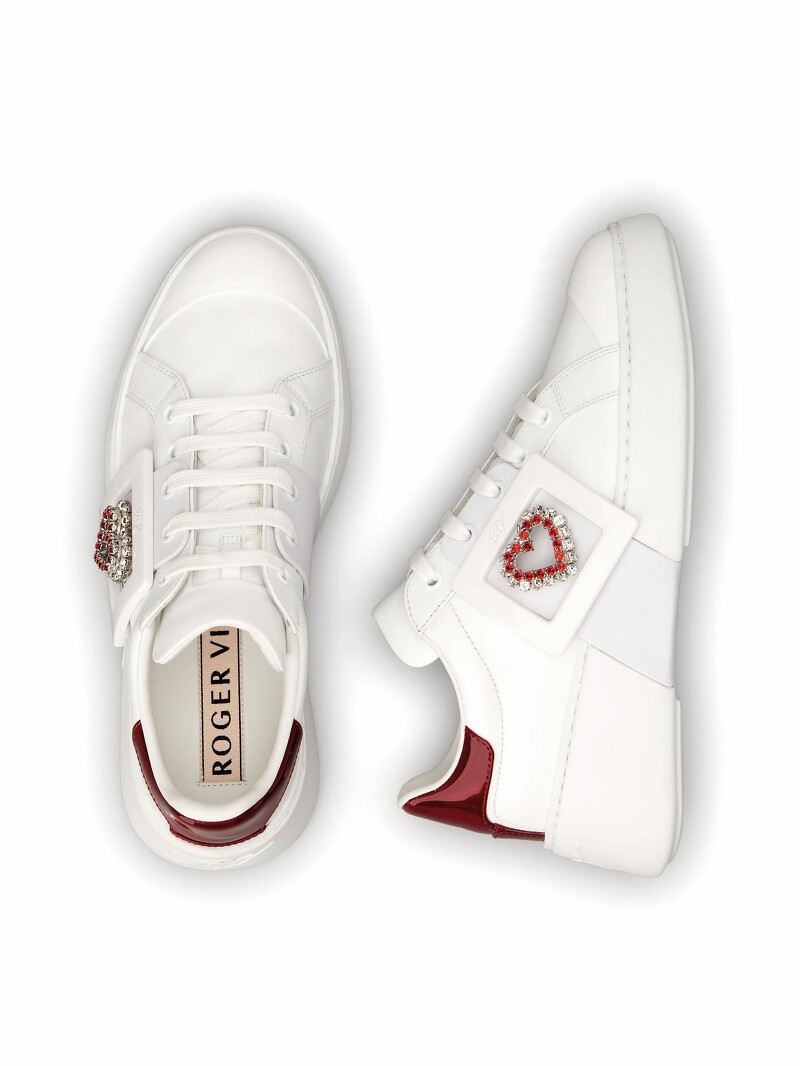 Roger Vivier Viv Skate寶石紅愛心鑽休閒鞋,NT$46,300