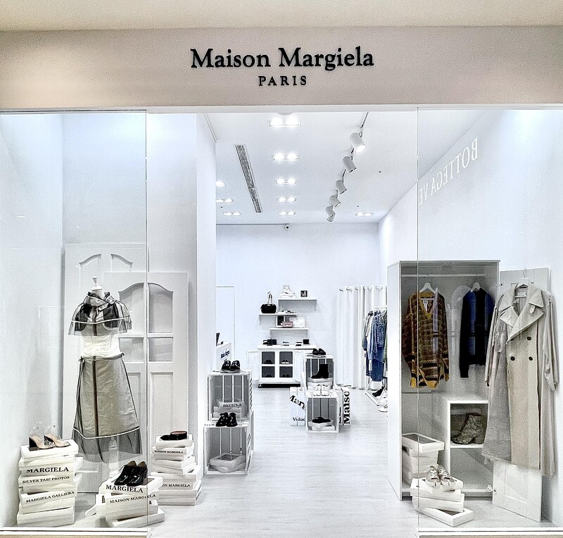 Maison Margiela首間專賣店插旗台中！5AC水桶包、分址鞋…5大明星商品