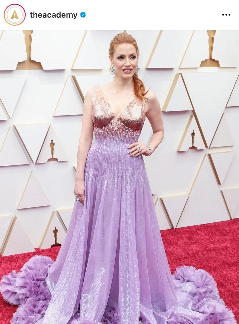 2022奧斯卡紅毯珠寶穿搭造型:潔西卡雀絲坦(Jessica Chastain)