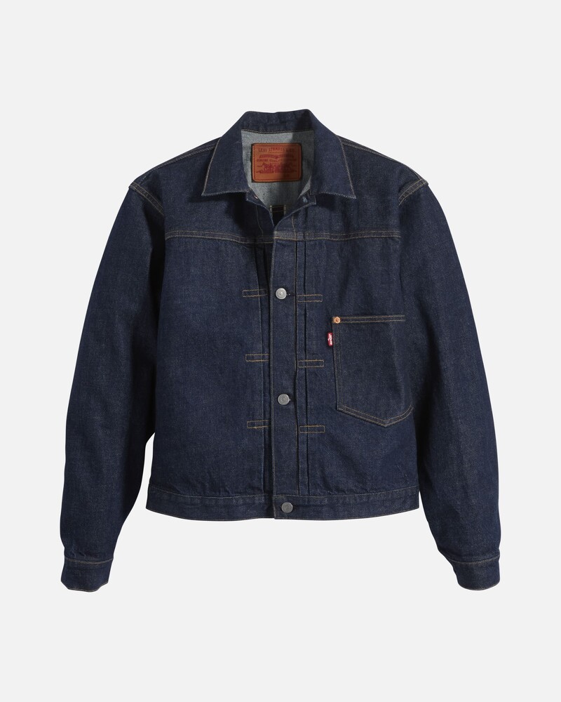 NT 14,900