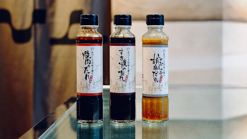 千成亭燒肉醬、壽喜燒醬、芝麻醬。