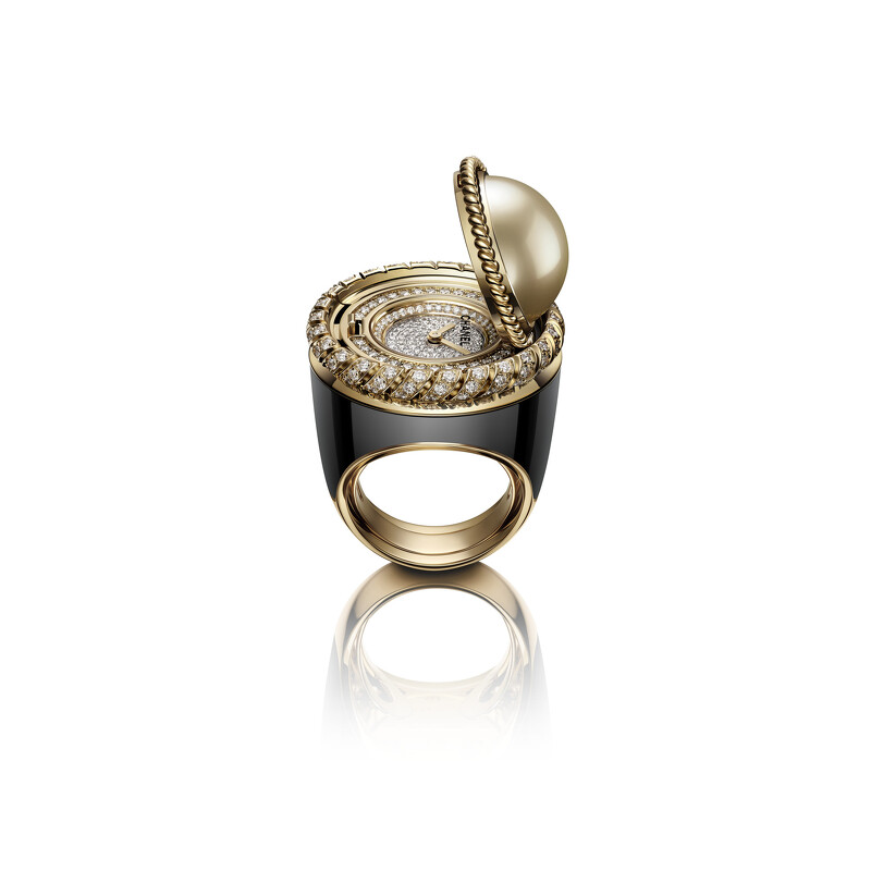 Mademoiselle Privé Bouton_Golden Pearl Motif Ring