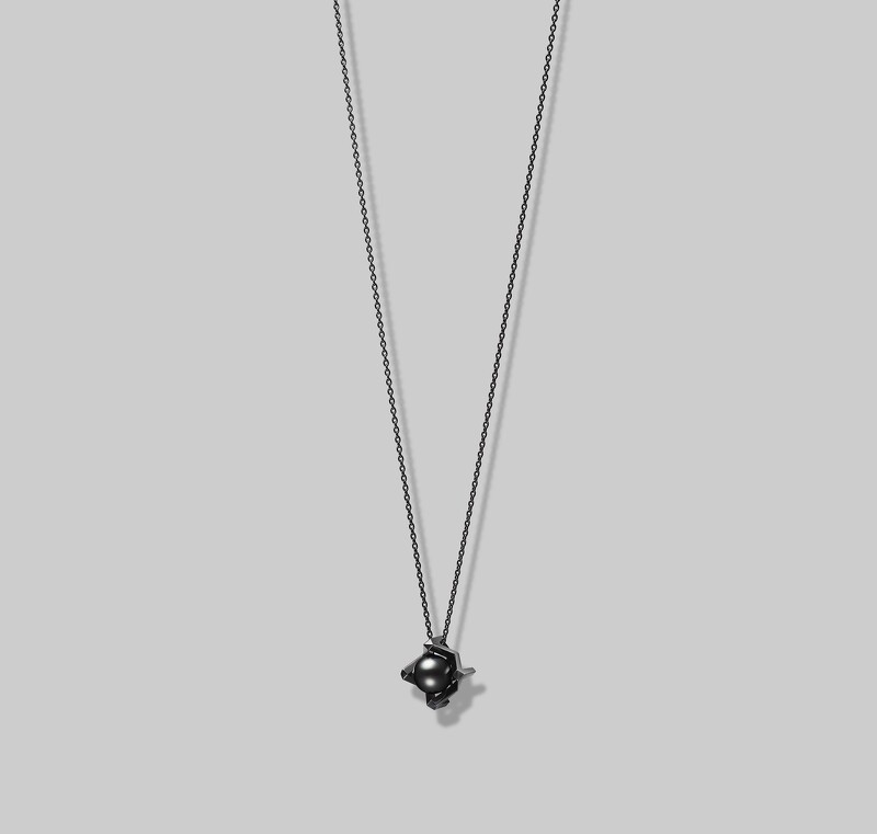 MIKIMOTO PASSIONOIR/M Collection系列黑珍珠墜鍊