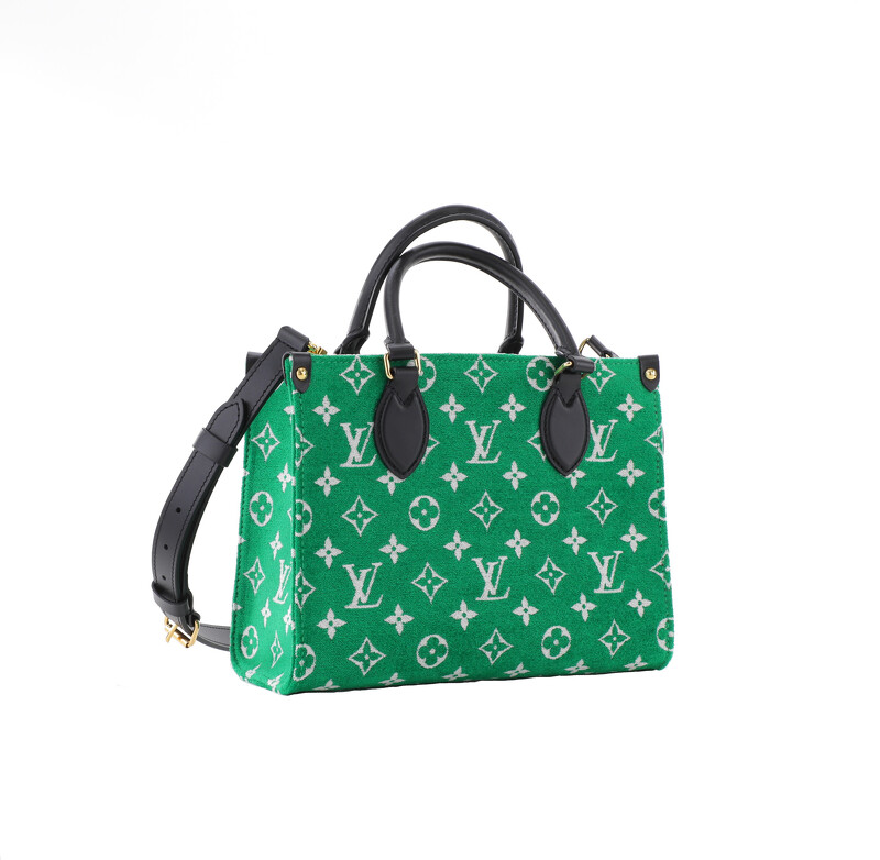 OntheGo,NT 104,000