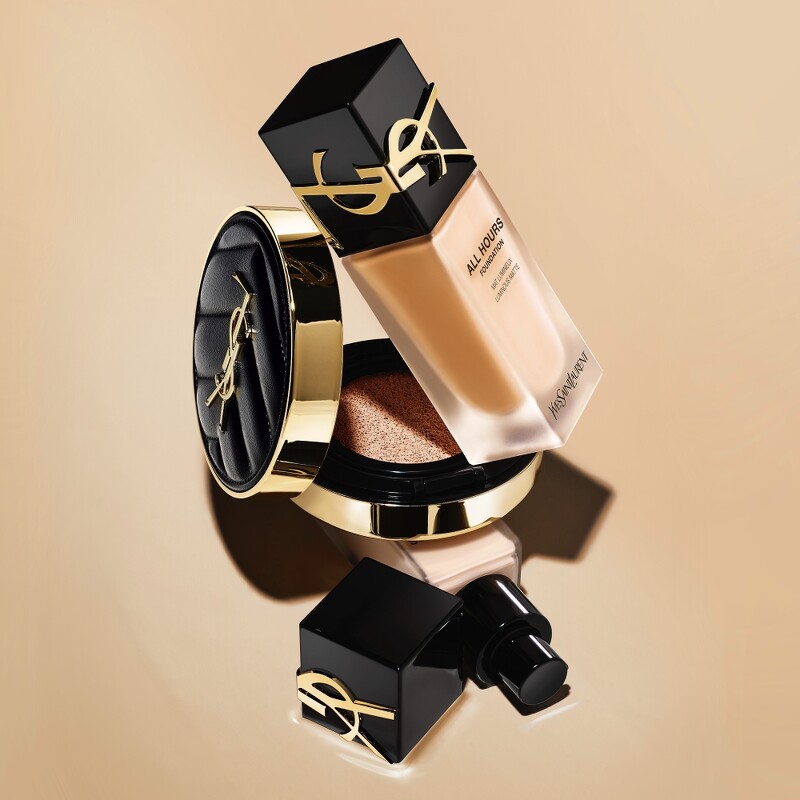 YSL 2022年恆久完美無瑕持妝粉底SPF39/PA+++主視覺。
