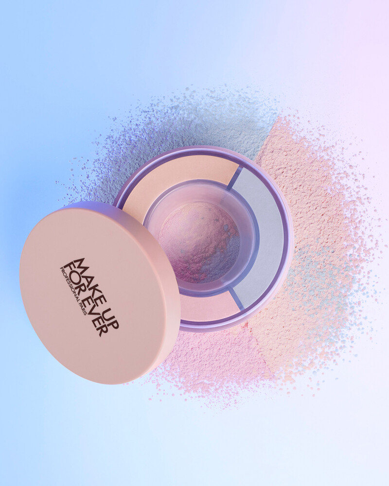 扛得住高清畫質的HD美肌！零技巧靠MAKE UP FOR EVER「HD SKIN粉底液+轉轉蜜粉」化出仙氣無瑕裸肌！神級底妝1+1，磨皮拋光美到天界