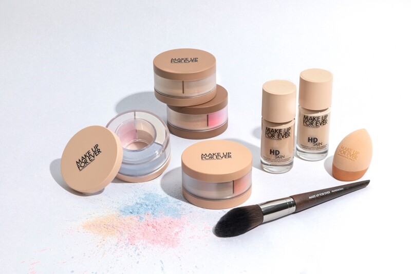 扛得住高清畫質的HD美肌！零技巧靠MAKE UP FOR EVER「HD SKIN粉底液+轉轉蜜粉」化出仙氣無瑕裸肌！神級底妝1+1，磨皮拋光美到天界