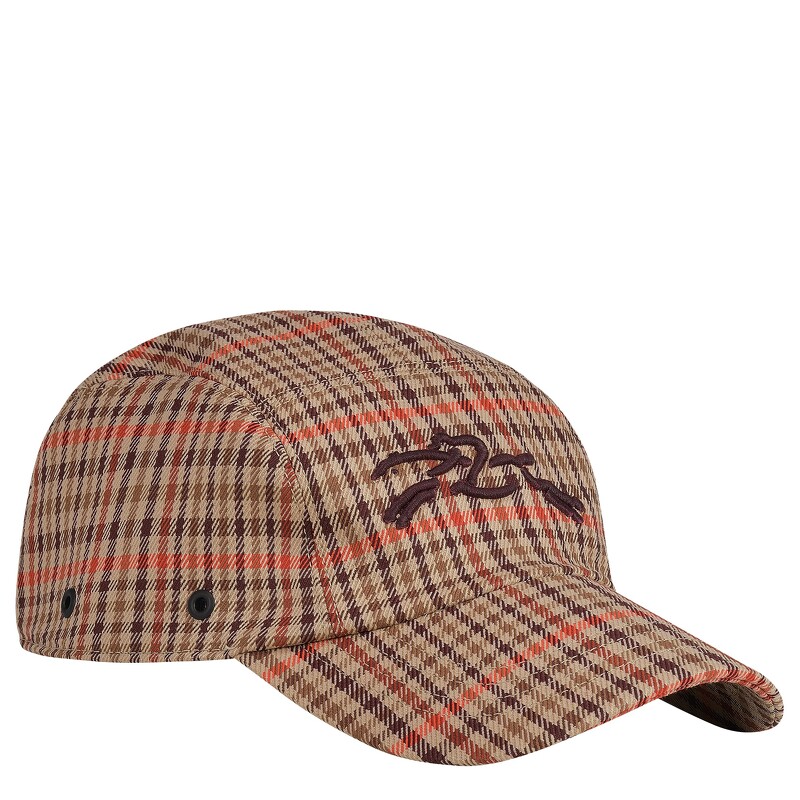 LONGCHAMP 鴨舌帽 ,NT5,100。