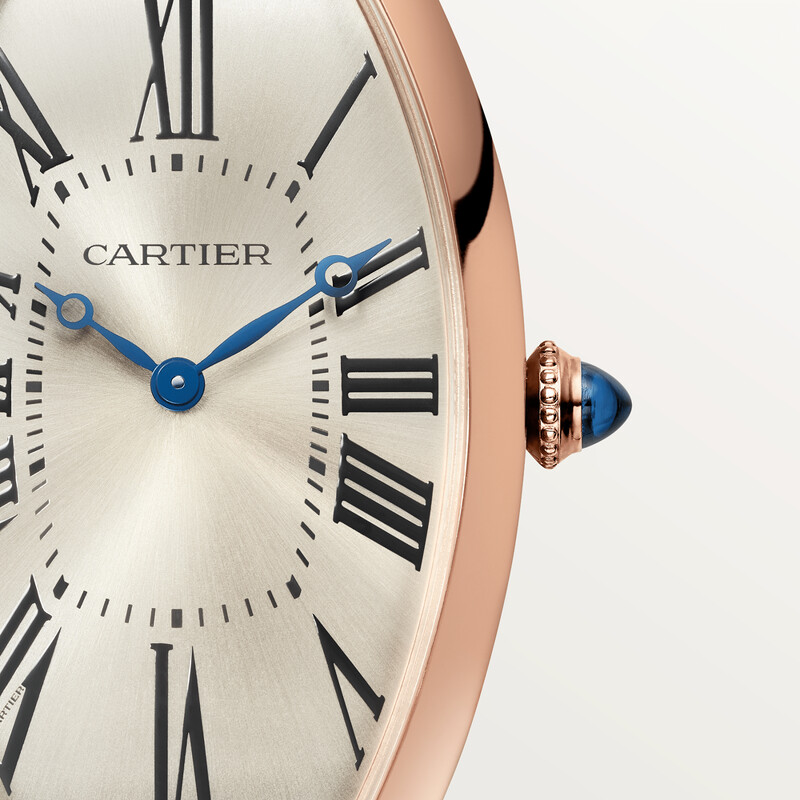 Tonneau 系列腕錶,Cartier。
