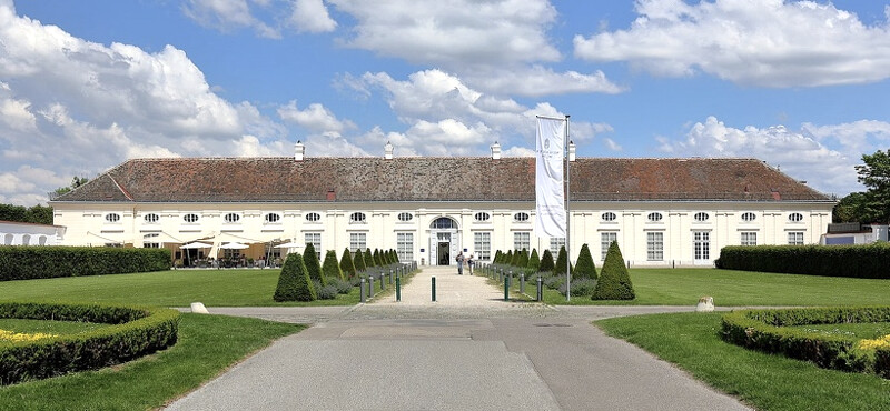 有奧地利帝國「女皇瓷廠」之稱的 Augarten Wien(奧格騰)。