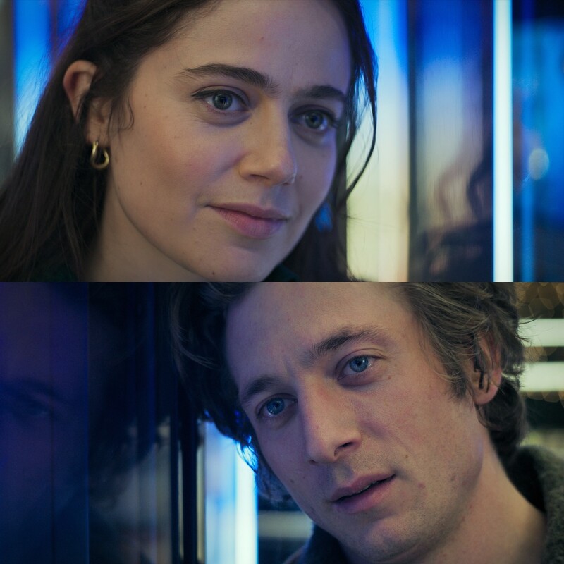 莫莉戈登(Molly Gordon)飾演卡米從小暗戀的對象—克萊兒。