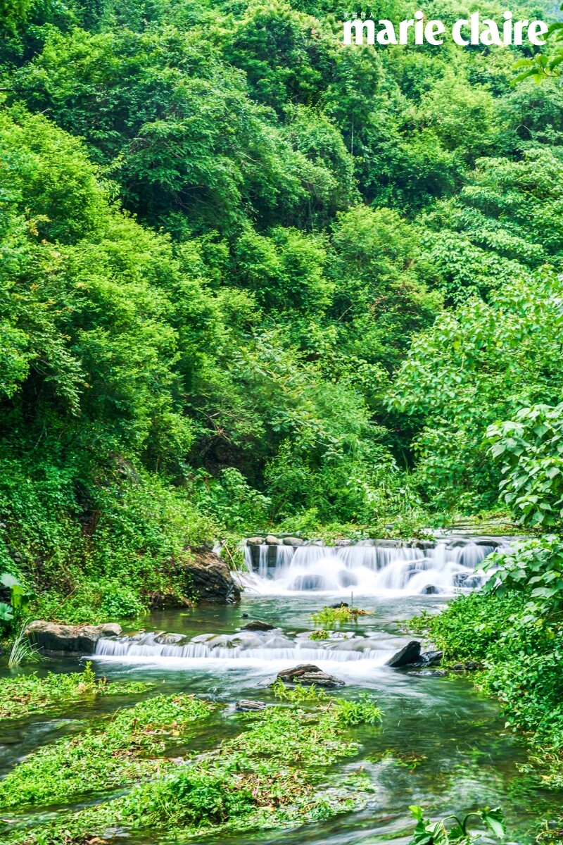 大水沖瀑布