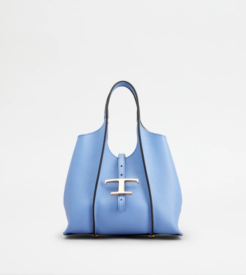 TOD'S T TIMELESS水藍色小型托特包，NT$66,900。