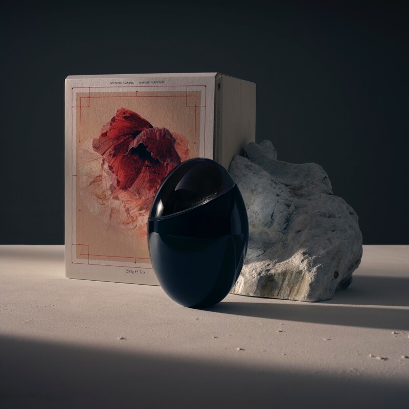 (Alexander McQueen異域玫瑰香氛蠟燭Pagan Rose,NT12,500(Photo/初衣食午)