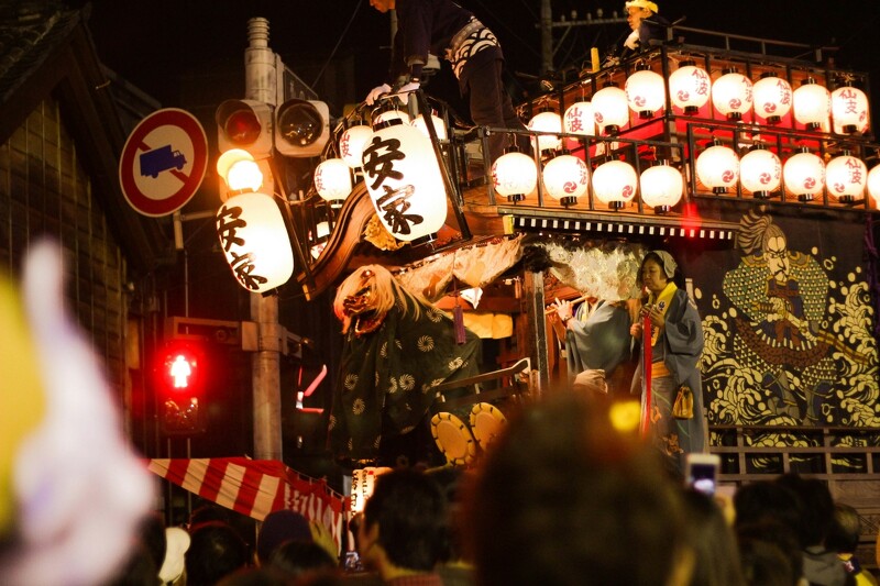 關東三大祭典之一「川越冰川祭彩車遊行活動」。