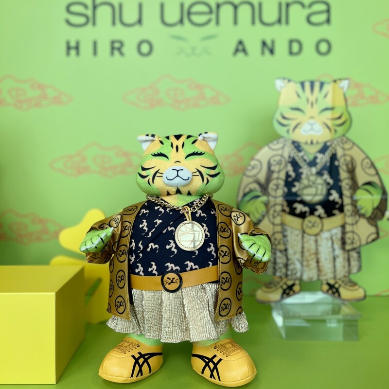 植村秀x Hiro Ando打造爆可愛shu shu tiger！潮虎東京聯名彩妝必