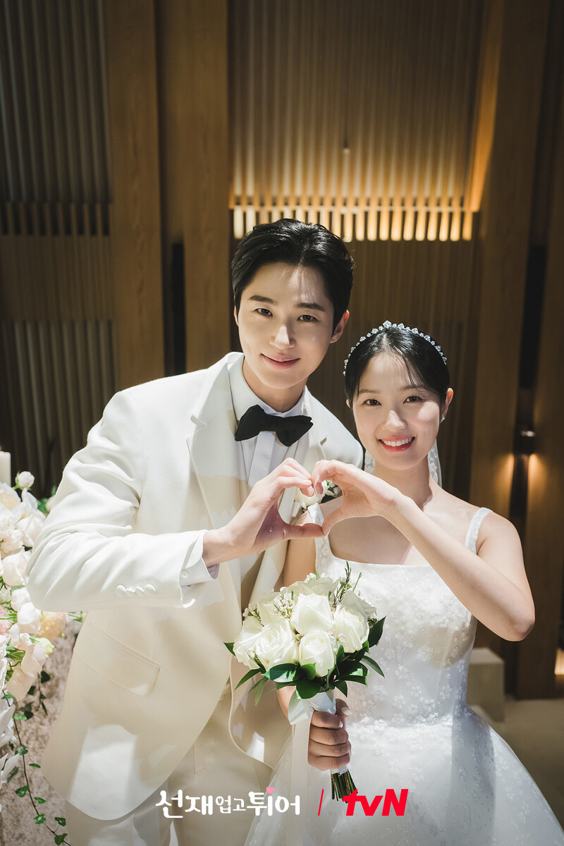 tvN@X釋出善宰任率婚紗照