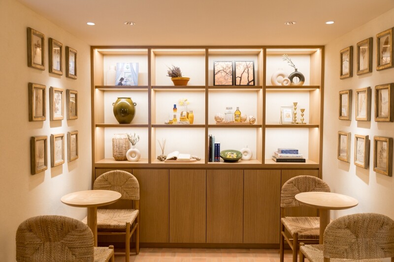 Spa L’OCCITANE歐舒丹美妍美體中心中山店諮詢區。