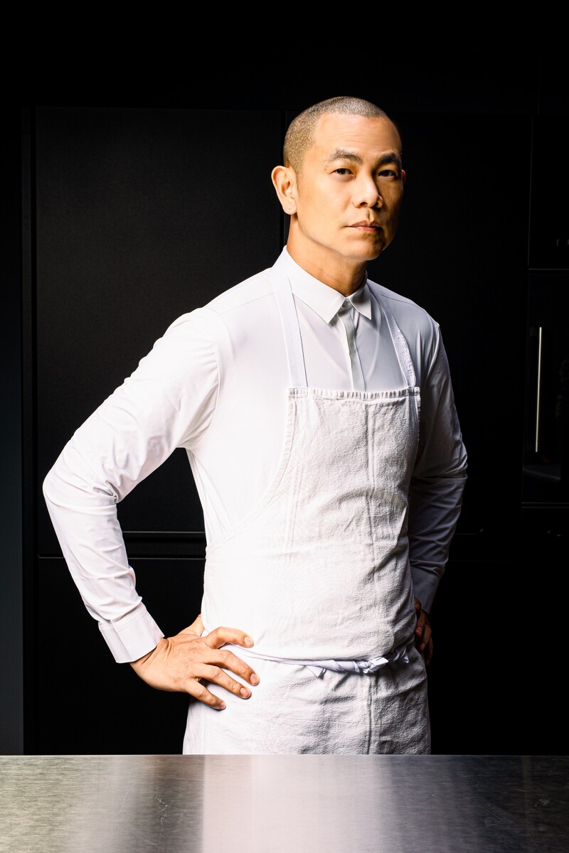 國際名廚江振誠(Chef Andre)今日宣佈引退。