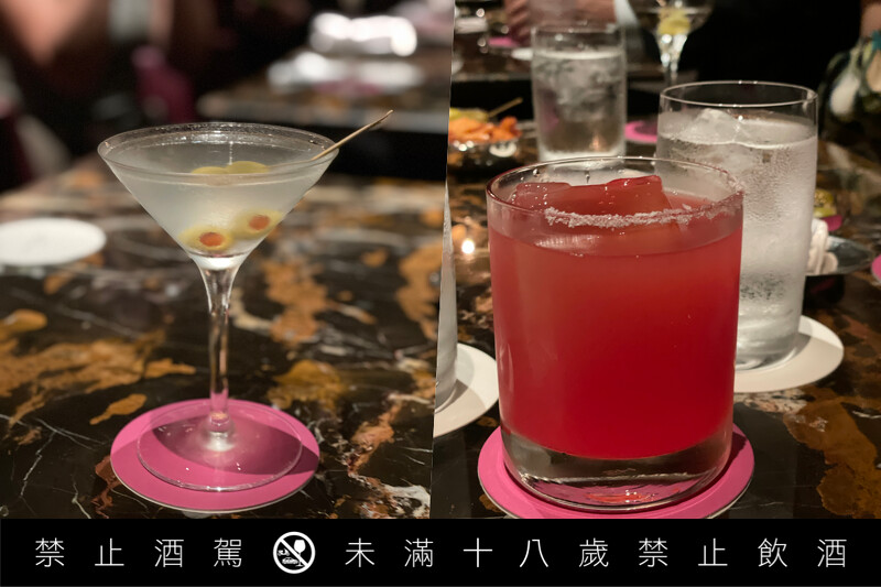 左為招牌「Dirty Martini」,右為經典調酒「Salty Dog」。