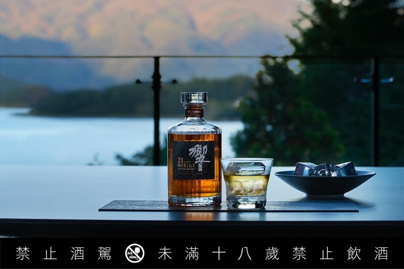 響(Hibiki)代表了「共鳴」,同時也傳達了「人與自然、自然與社會和諧共鳴」。