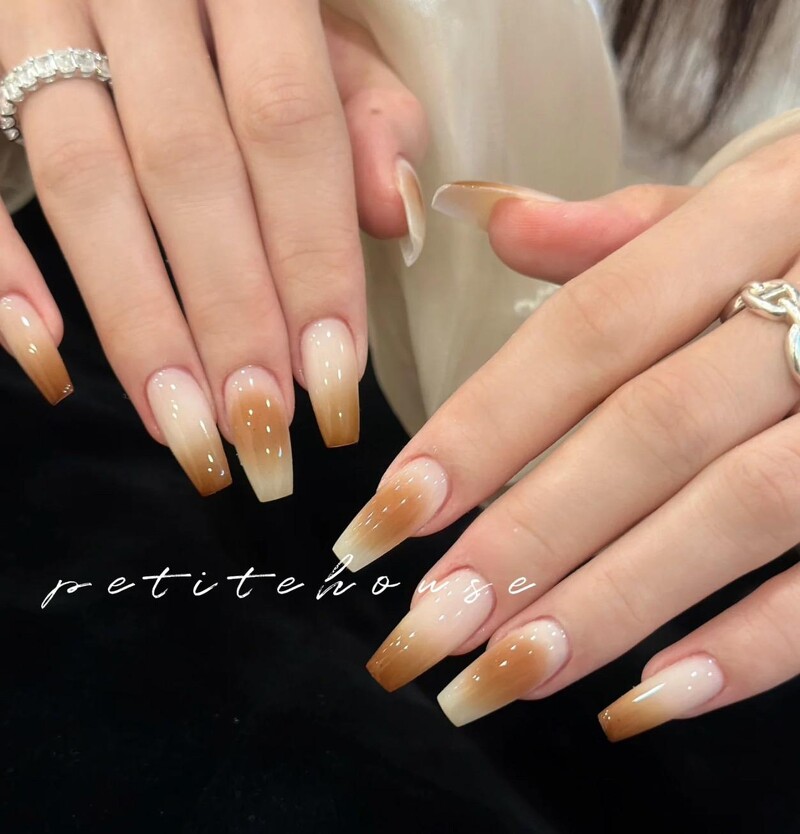 小紅書:Petite House
