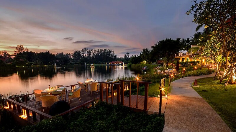 普吉島悅榕莊全日餐廳The Watercourt夜景