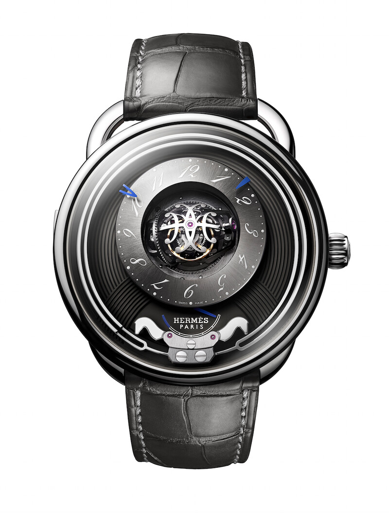 Arceau Duc Attele 三軸陀飛輪三問腕錶,Hermès。