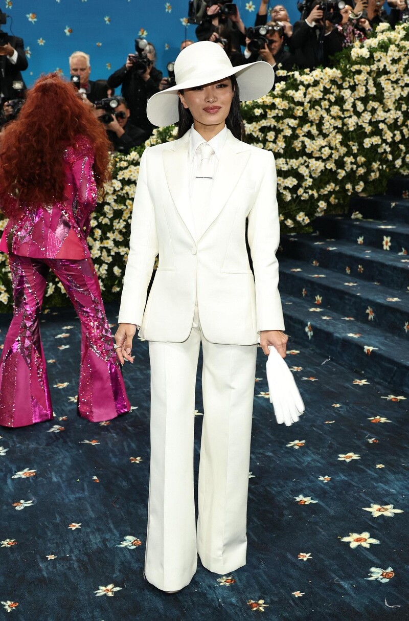 2025 Met Gala紅毯珠寶造型盤點：澤井杏奈(Anna Sawai)