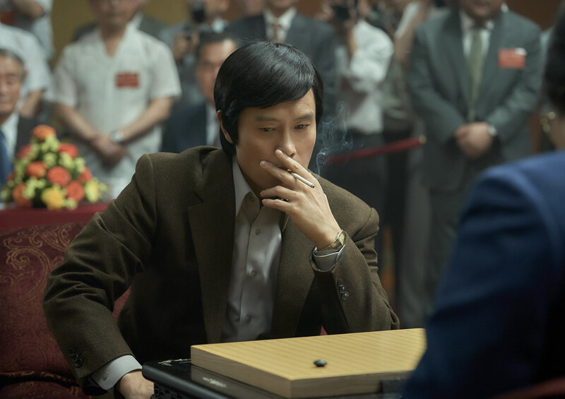 Netflix《終極對弈》劇情介紹+6大看點！李炳憲、劉亞仁雙影帝