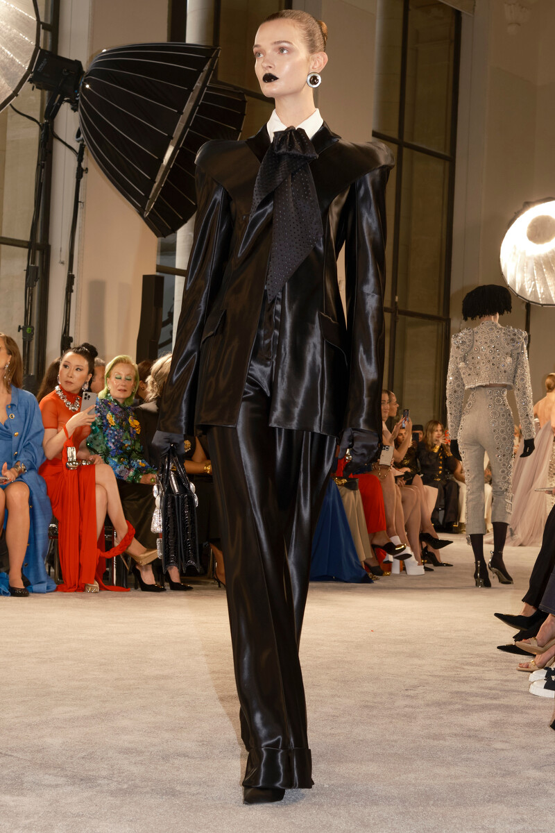 Schiaparelli 2025秋冬高級訂製大秀