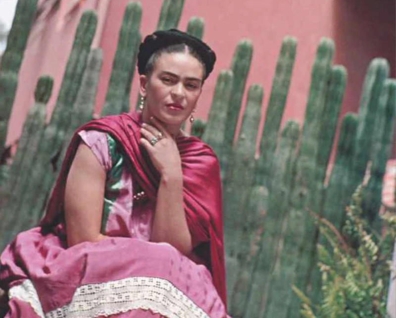 1938年,Frida Kahlo 年值31歲。 1938年,Frida Kahlo 年值31歲。