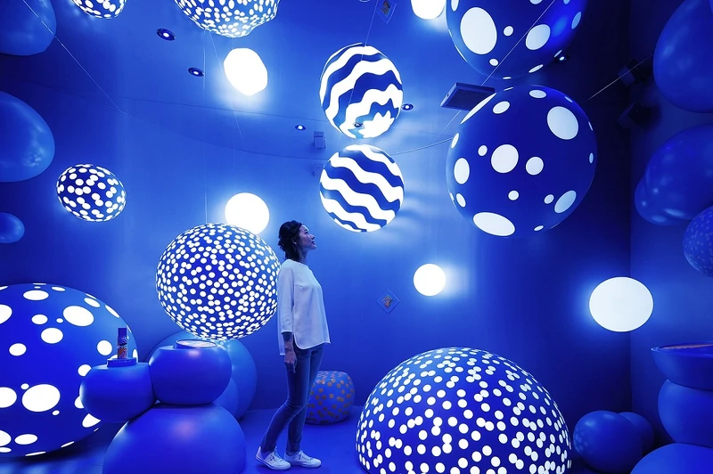 SK-II Wonderland智能東京快閃店的藍色AR體驗區 SK-II Wonderland智能東京快閃店的藍色AR體驗區